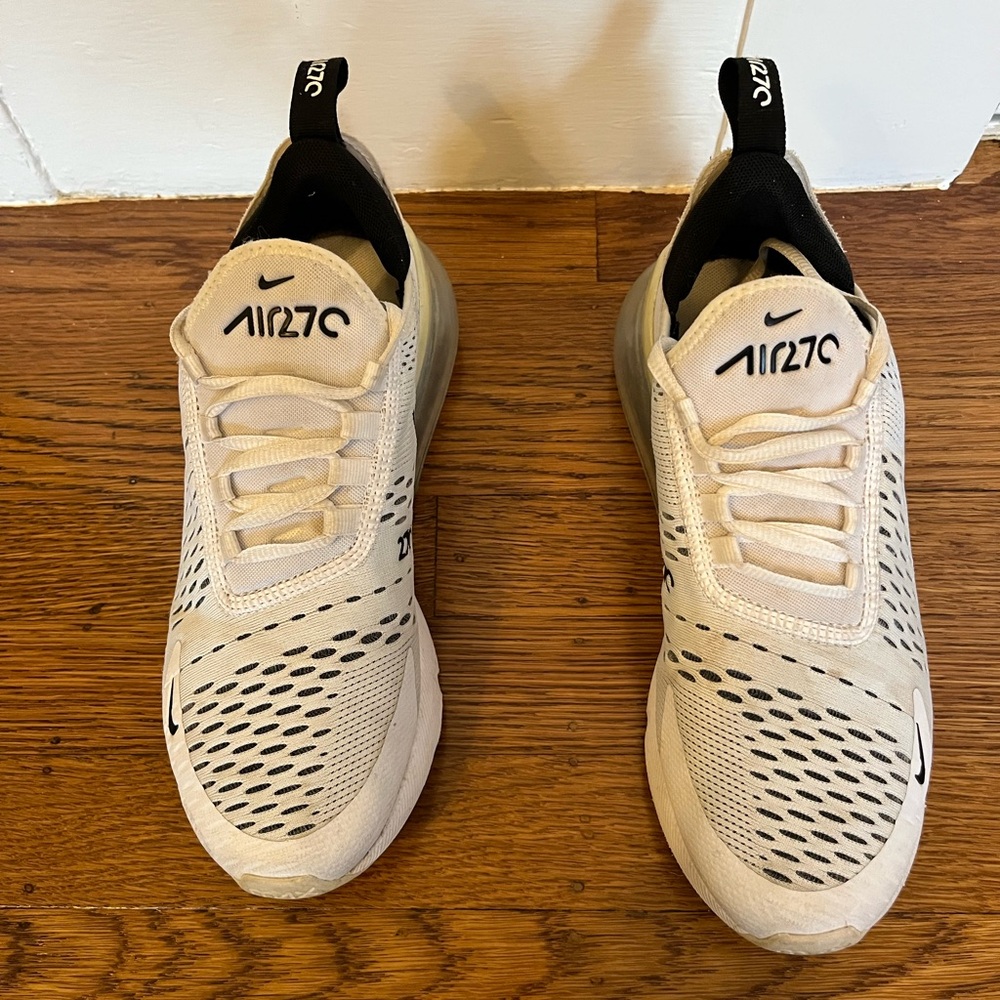 Nike Air Max 270 White and Black Sneakers size 8 women’s - Picture 2 of 8